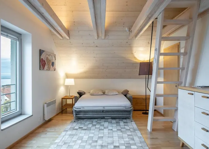 Apartman Se Sklipkem